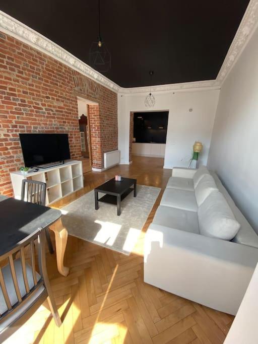 Appartamento Wyjatkowy Apartament Blisko Rynku Breslavia Esterno foto